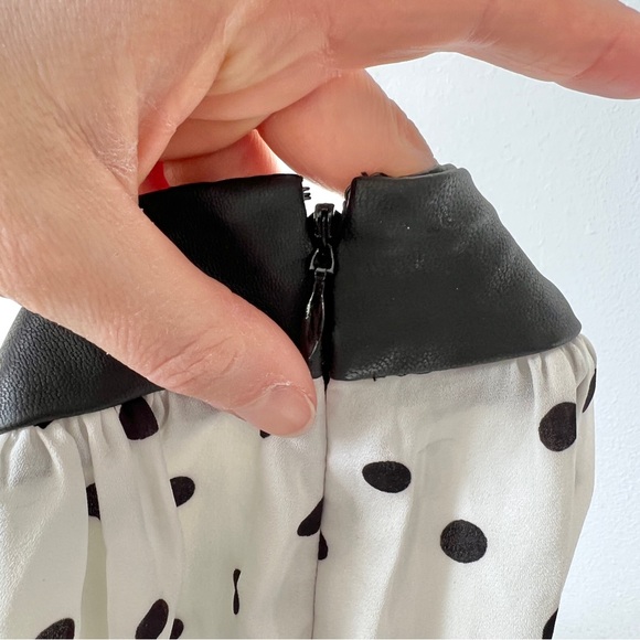 Express silky polka dot midi skirt size 00 - Picture 5 of 7